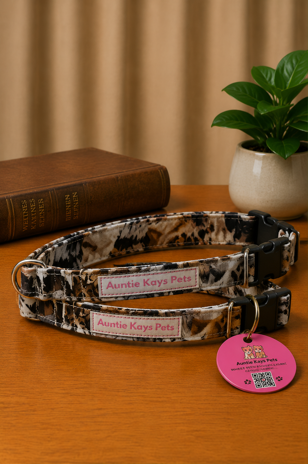 Handmade Pet Collar - Dog Lover - Adjustable Fabric Collar - Auntie Kays Pets Hamilton Ontario